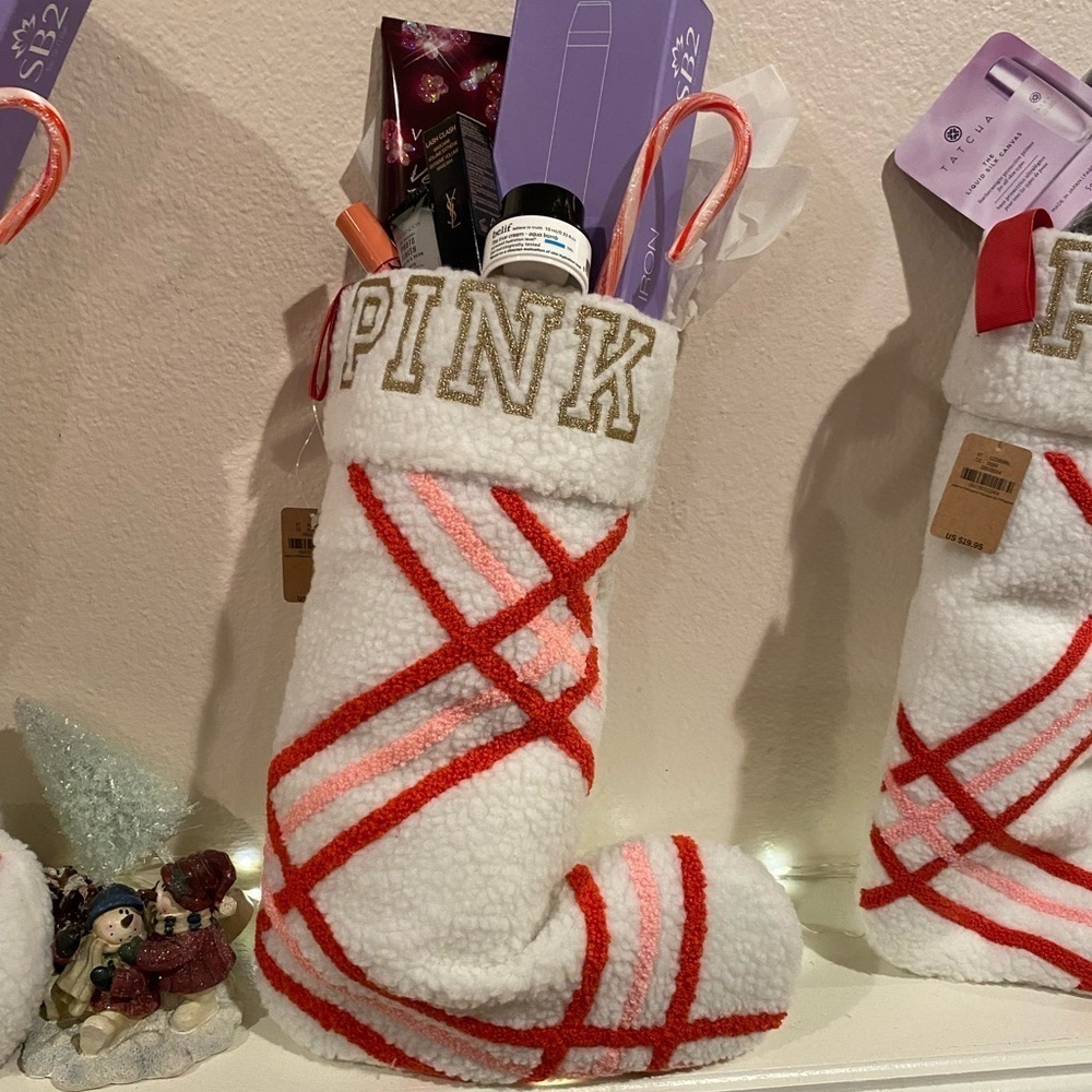NWT CHRISTMAS MYSTERY STOCKING​​​​​​ - Picture 2 of 8